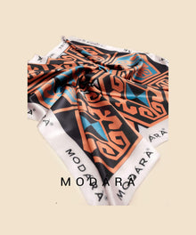 Modára Adakụ Scarf